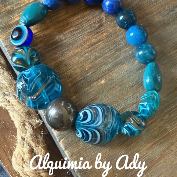 Alquimia Blue lapis Beaded Bracelet - Picture 1 of 1